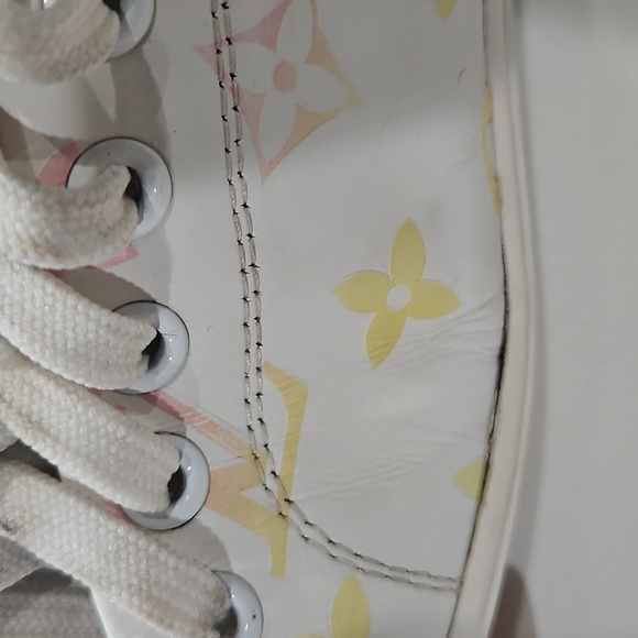 LV Monogram Sneakers. Sz 38 ≈9us. - Picture 8 of 10